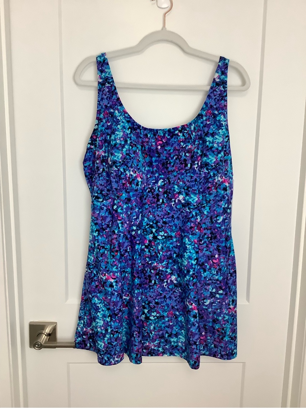 NWT sz 20W Plus Swim Dress Skirt Built in Bra Shelf Adjustable Straps
